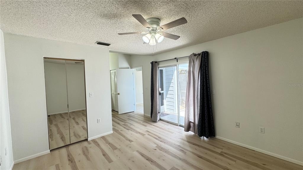 950 Waterside Lane - Photo 10
