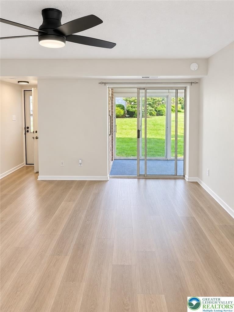 2677 Rolling Green Drive - Photo 11