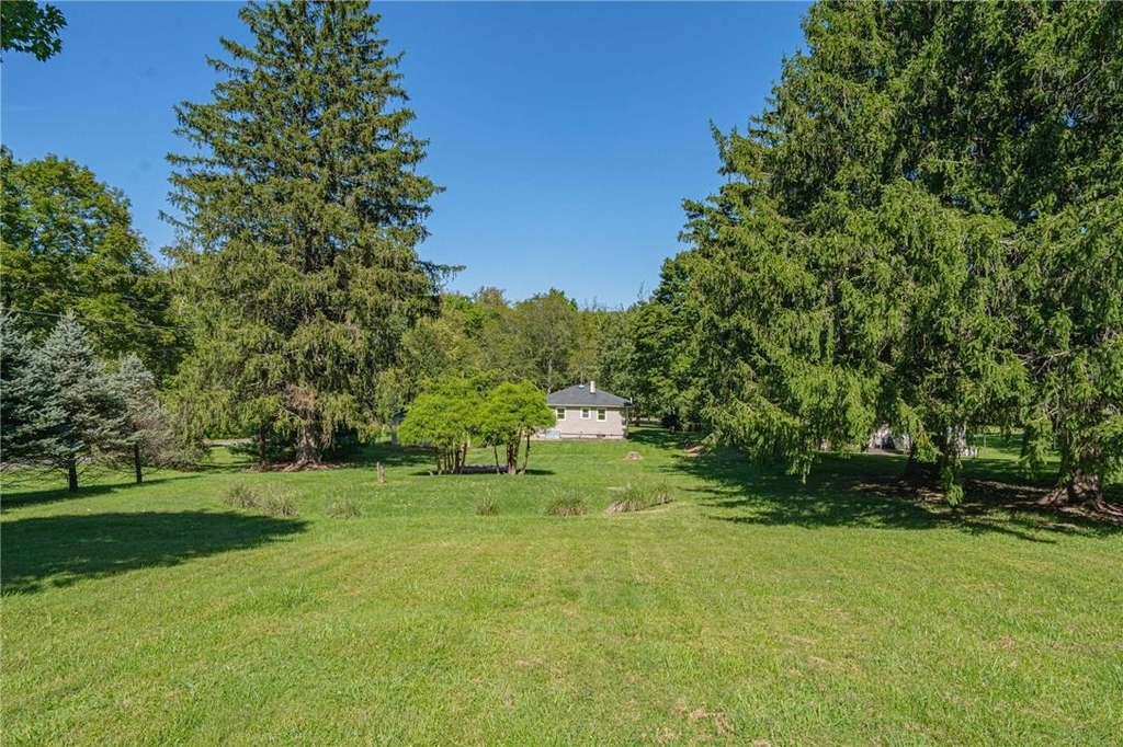 1884 Reading Drive - Photo 22