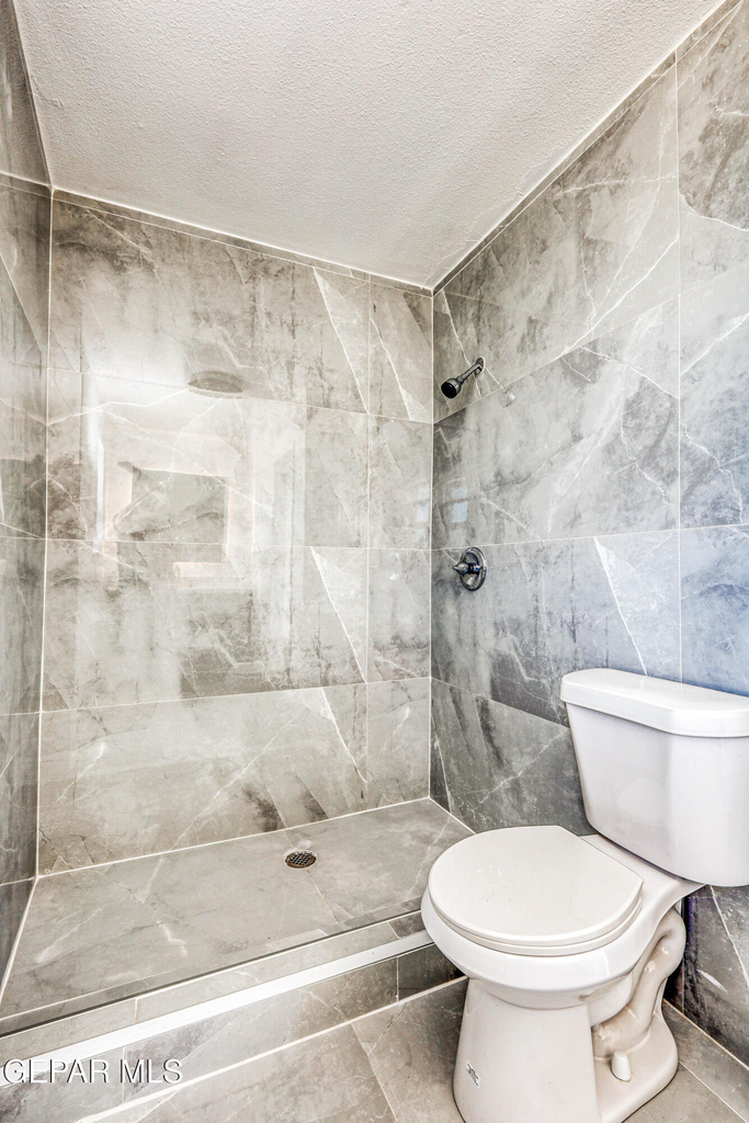 3008 Barkarian Place - Photo 12