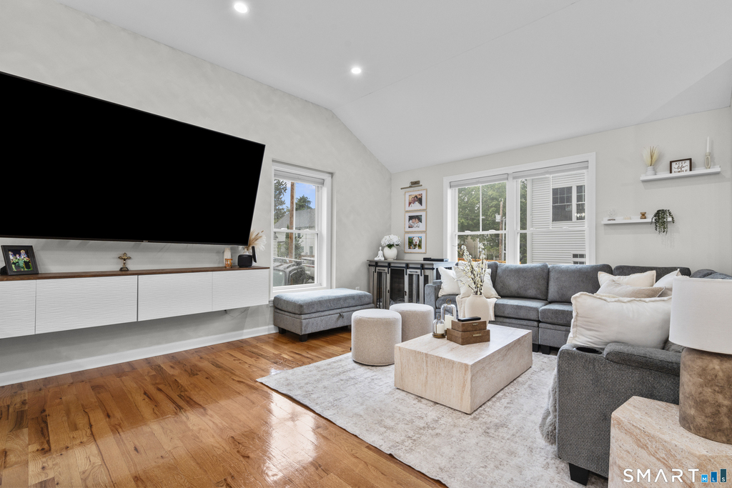 65 Sterling Street - Photo 5