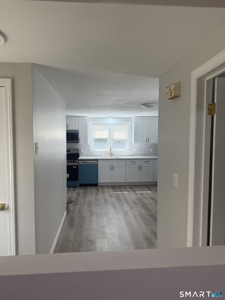 29 Glastonbury Avenue - Photo 5