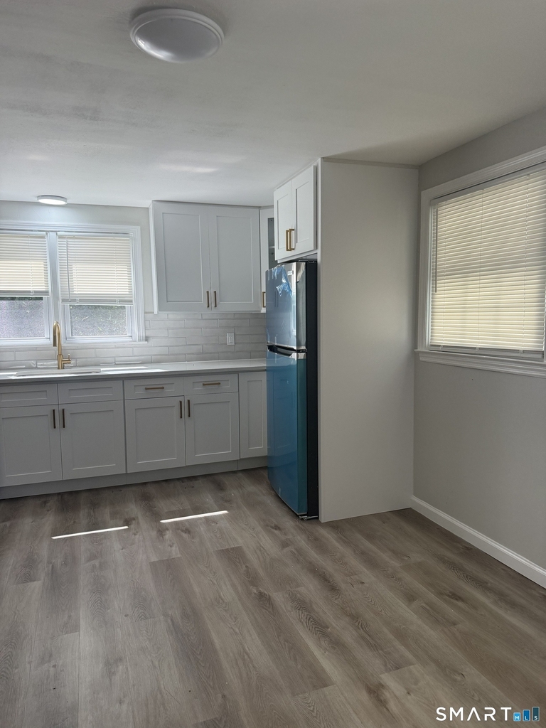 29 Glastonbury Avenue - Photo 6
