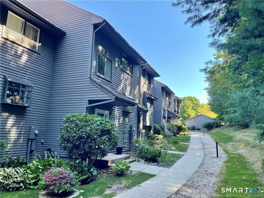 266 Conestoga Way - Photo 23