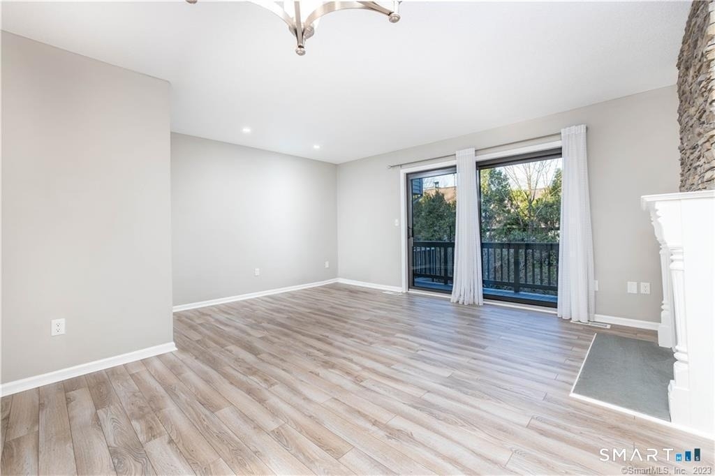 266 Conestoga Way - Photo 6