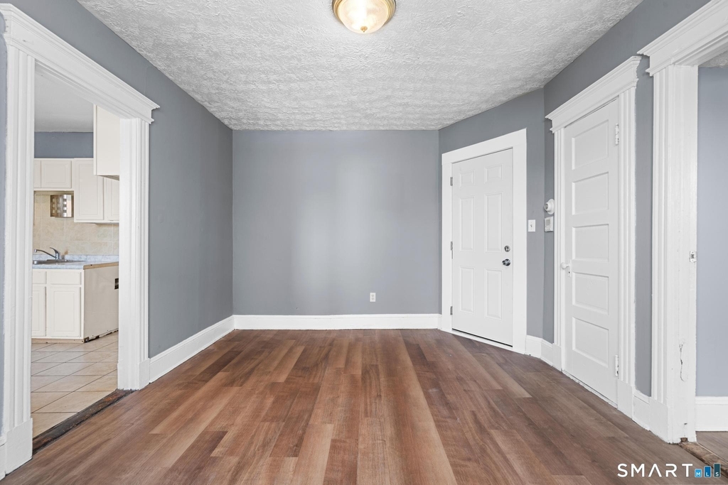 66 Standish Street - Photo 8