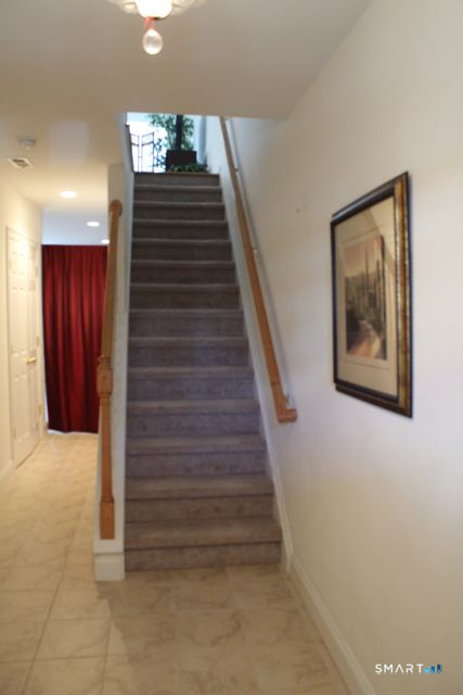 85 Camp Avenue - Photo 15