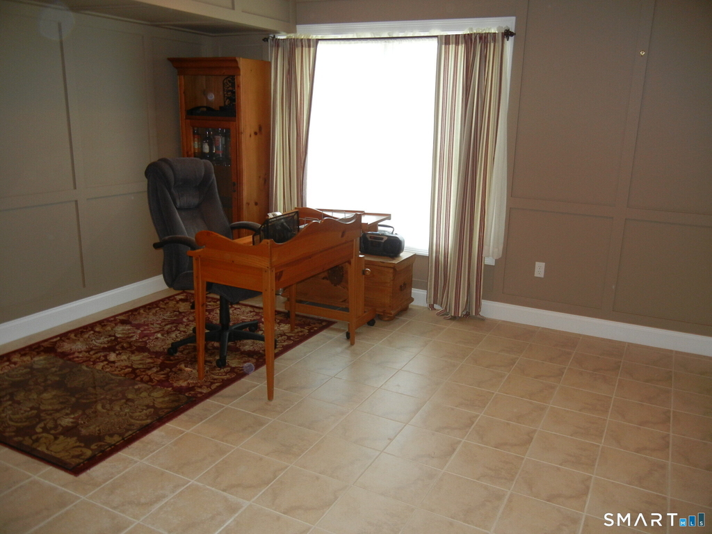 85 Camp Avenue - Photo 12
