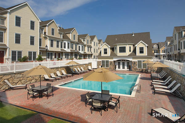 85 Camp Avenue - Photo 19