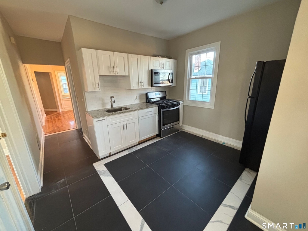 19 Darina Place - Photo 18