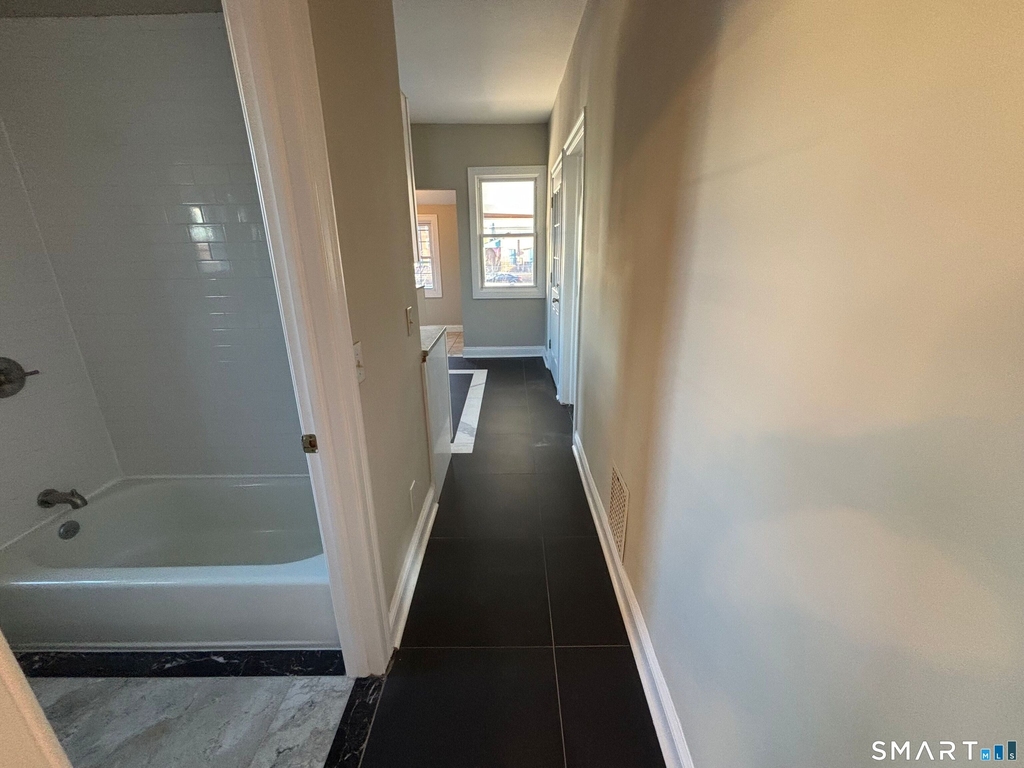 19 Darina Place - Photo 16