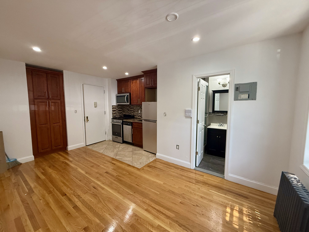 57 Herkimer Street - Photo 5