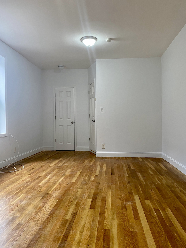 57 Herkimer Street - Photo 3