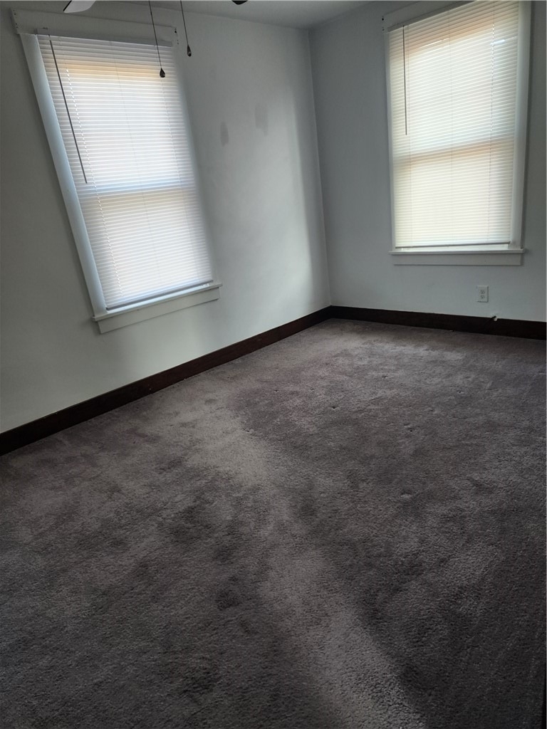 2307 Bensonia Avenue - Photo 6