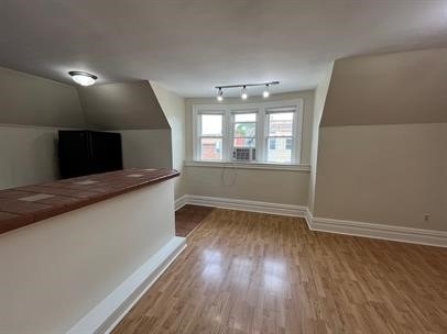620 Summerlea St - Photo 2
