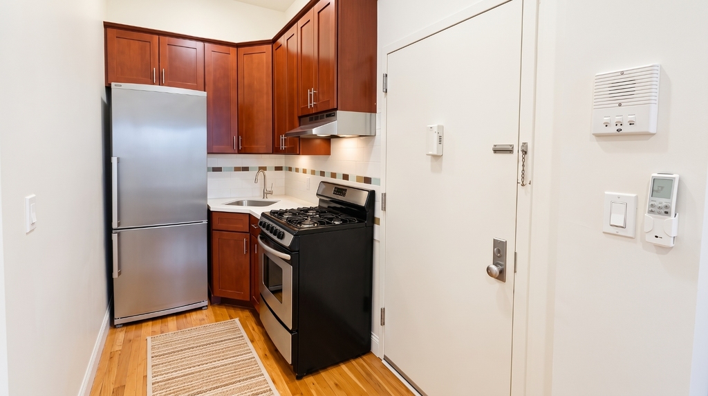 250 West 138th Street - Photo 3