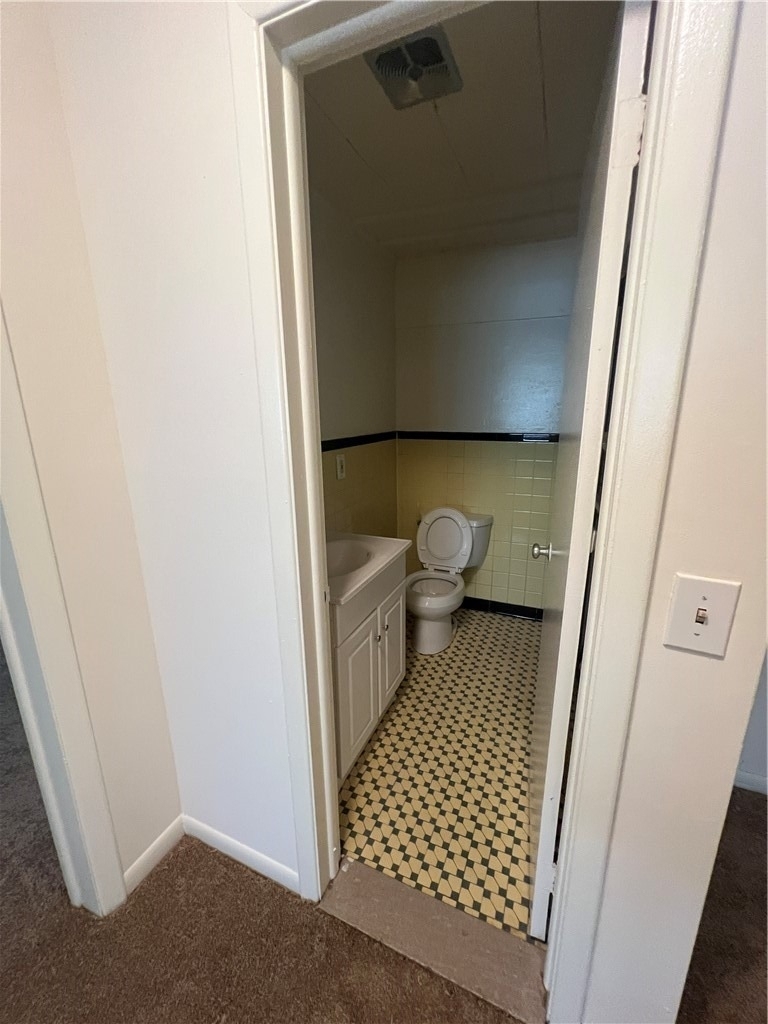 1077 East Avenue - Photo 11