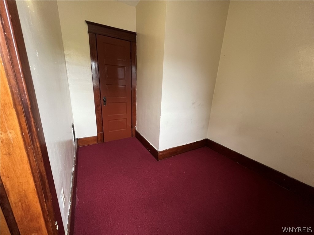 110 Briscoe Avenue - Photo 9