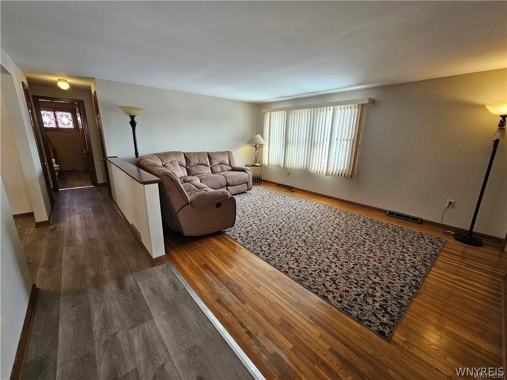 82 Dartwood- Upper Unit Drive - Photo 12