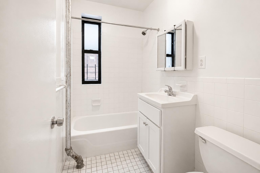 540 Fort Washington Avenue - Photo 12