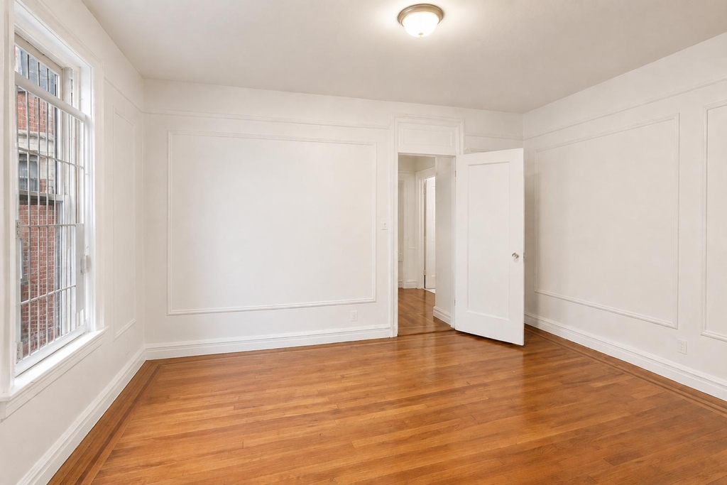 540 Fort Washington Avenue - Photo 5