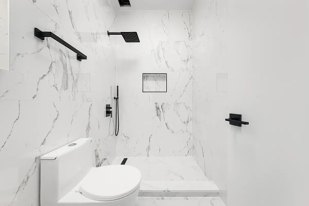 111 Reade Street - Photo 8