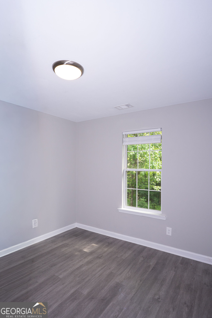 3043 Saddle Creek Drive - Photo 32