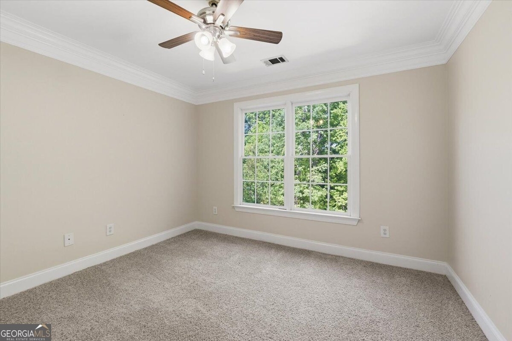 728 Markhams Drive - Photo 35
