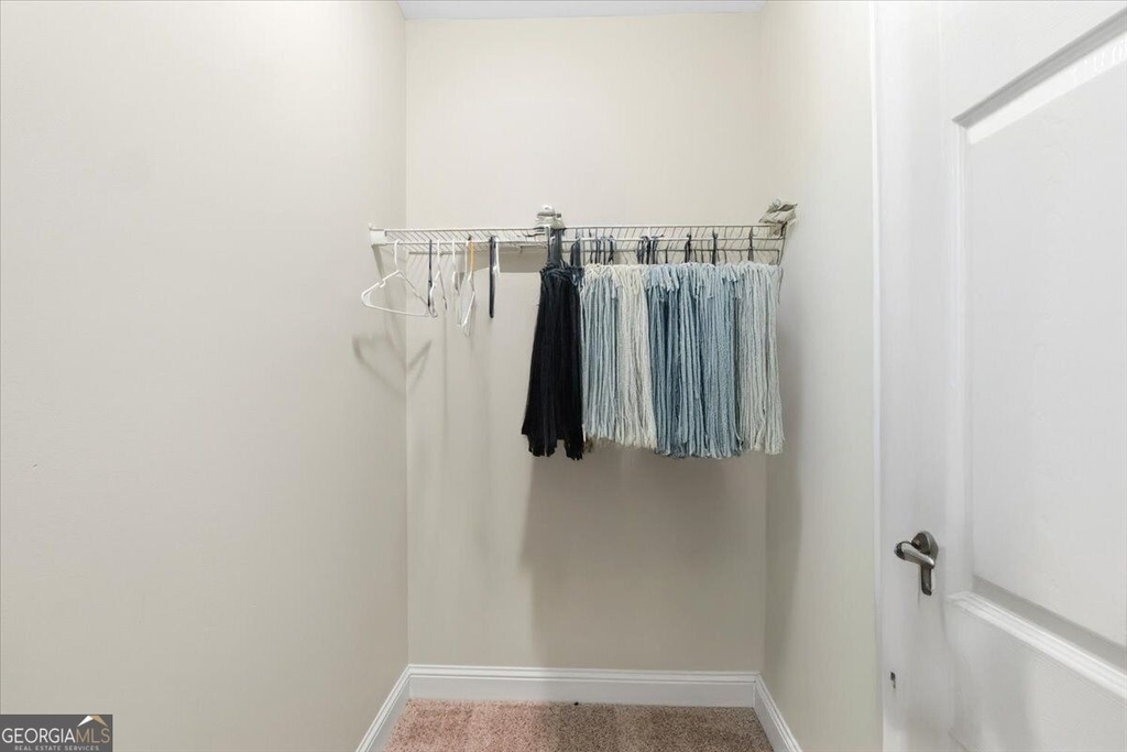 728 Markhams Drive - Photo 17