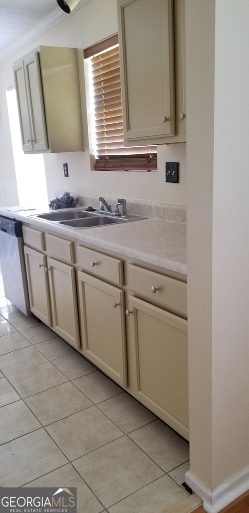5759 Cedar Croft Court - Photo 4