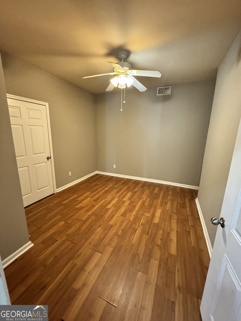 376 Pointe Circle Bl 3 - Photo 6