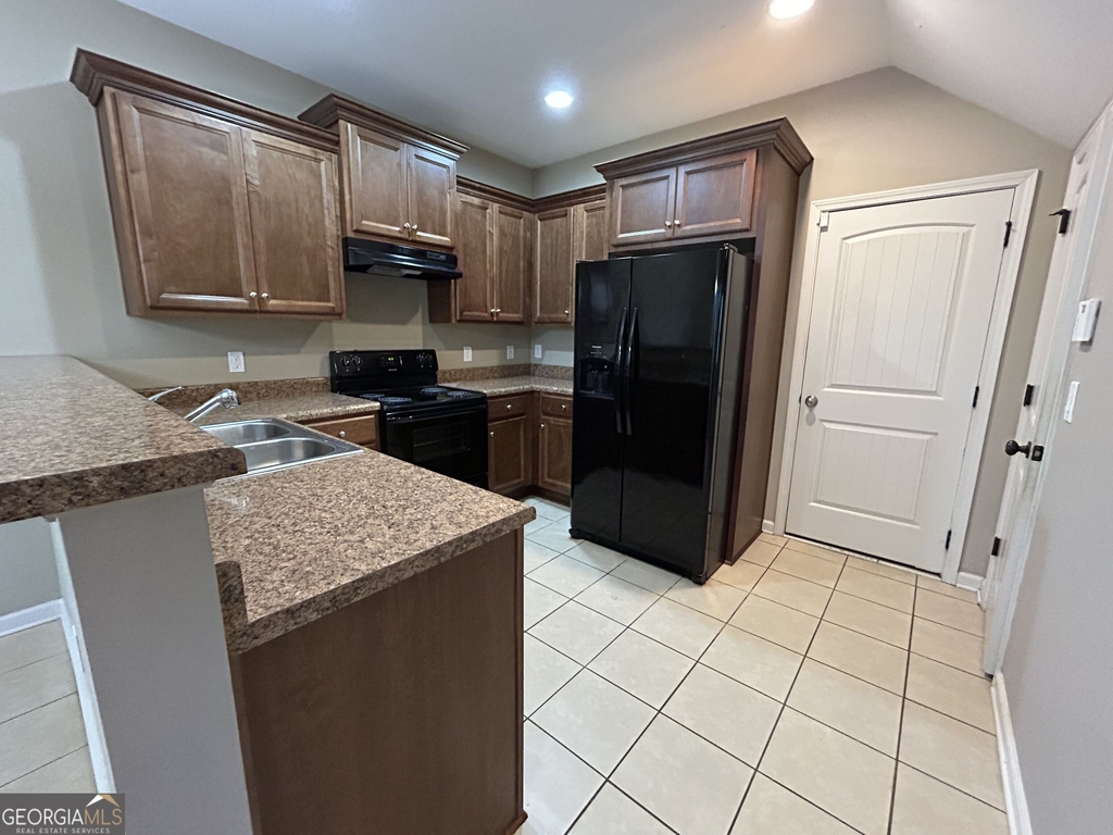 607 Summit Point - Photo 1