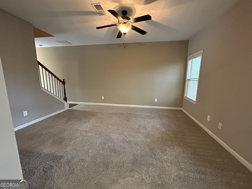 607 Summit Point - Photo 4