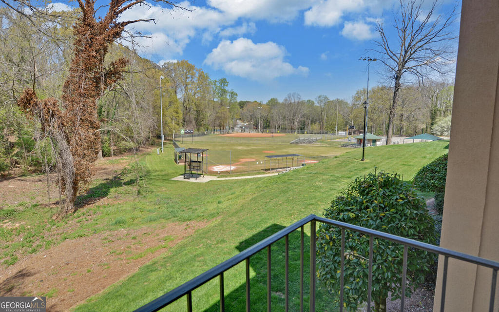 605 Candler Street - Photo 24
