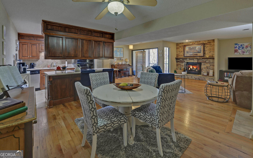 605 Candler Street - Photo 7