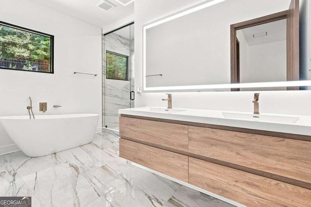 4250 Carmain Drive Ne - Photo 26