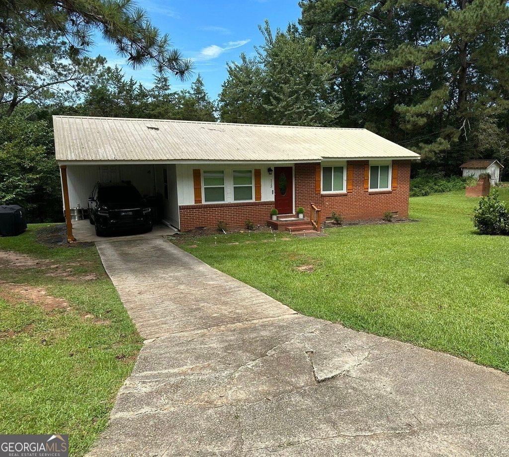 113 Pinecrest Street - Photo 0