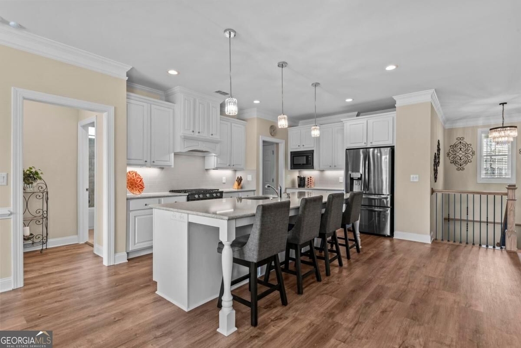 1011 Lofter Place - Photo 17