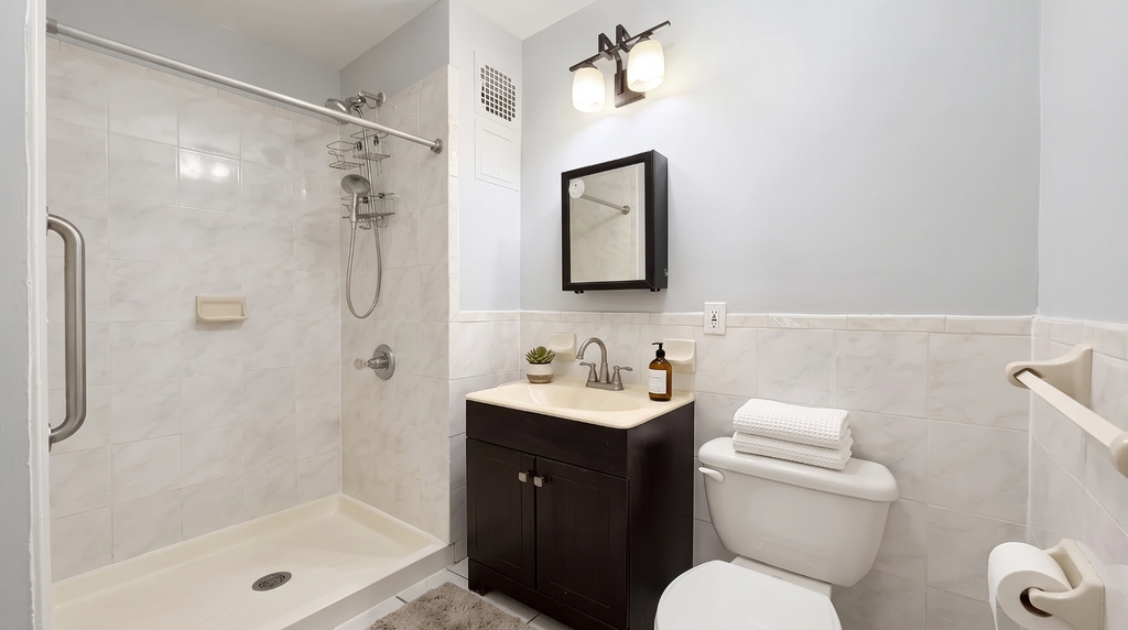 212 West 133rd Street - Photo 9