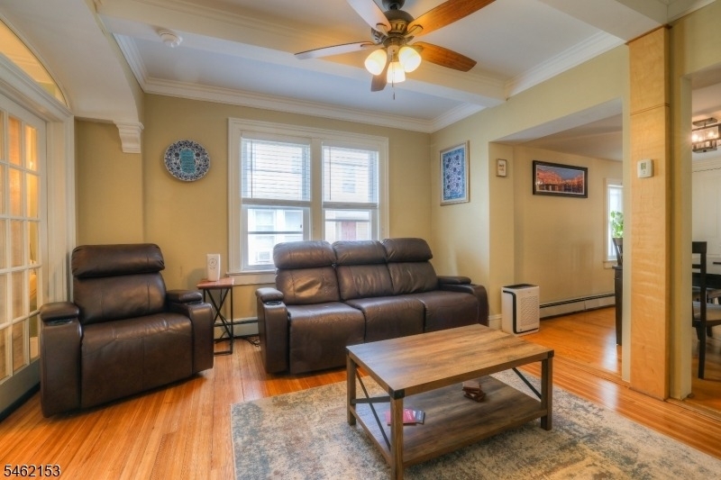 36 Ross St - Photo 2