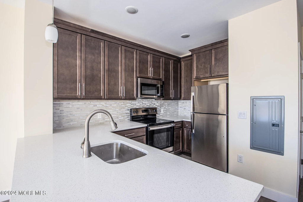 126 Main Street - Photo 3