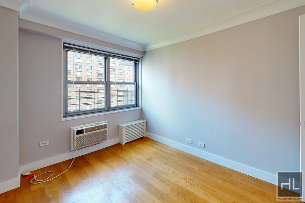 50 West 97th Street - Photo 6