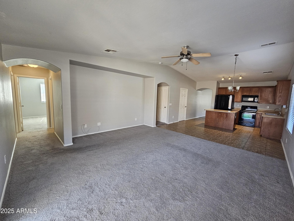 45360 W Woody Road - Photo 6