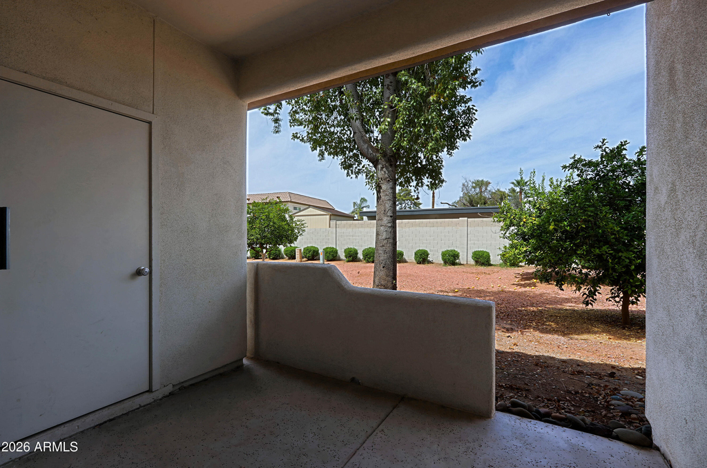750 E Northern Avenue - Photo 10