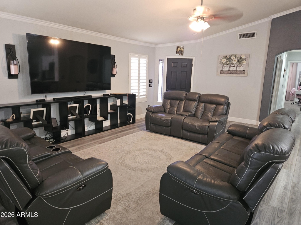 10937 E Catalina Avenue - Photo 10