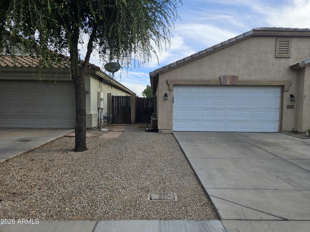 10937 E Catalina Avenue - Photo 4