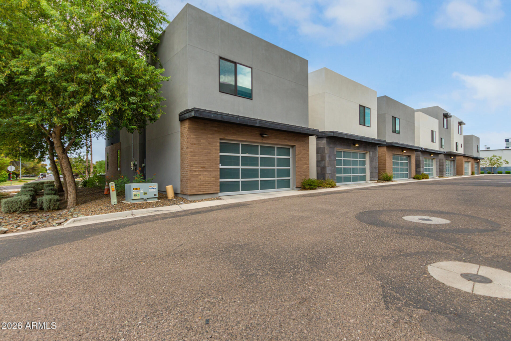 2825 N 42nd Street - Photo 28