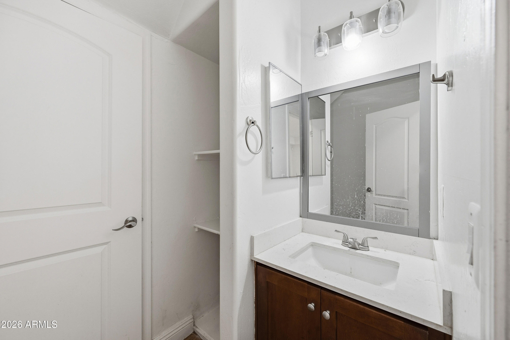 4608 W Maryland Avenue - Photo 9