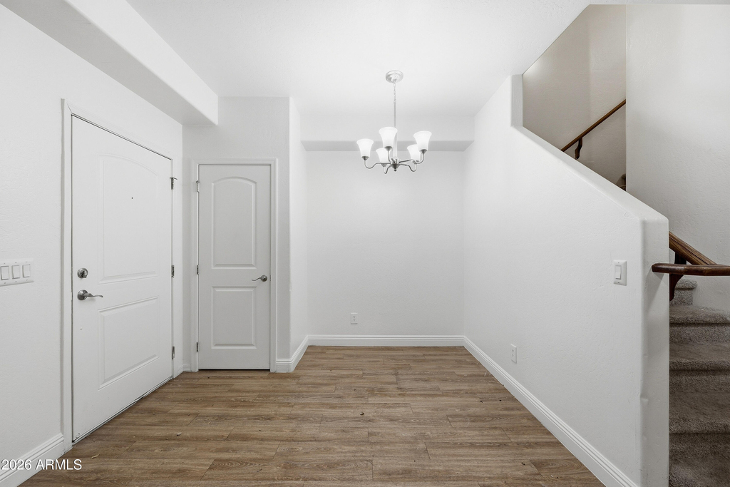 4608 W Maryland Avenue - Photo 3
