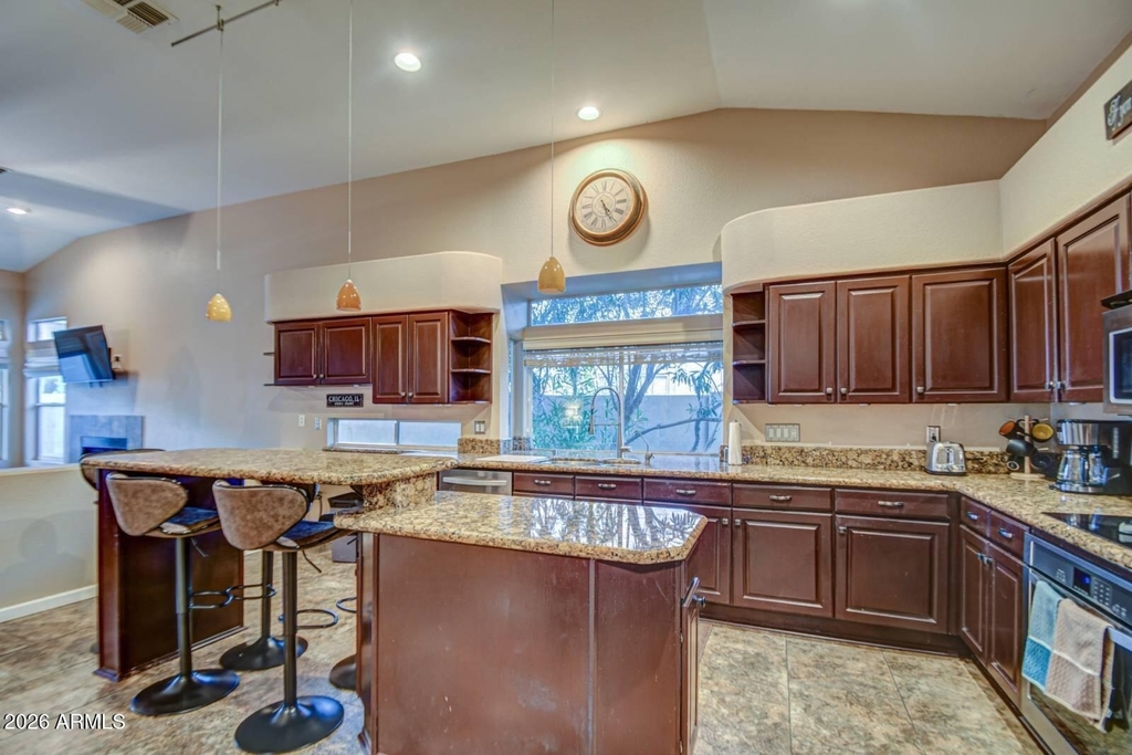 1676 E Glenhaven Drive - Photo 12